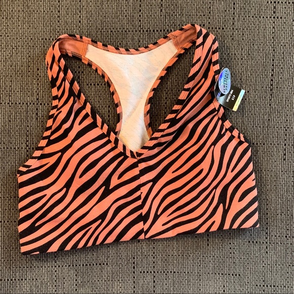 PINK Victoria's Secret Tops - NWT! Pink sports bra!